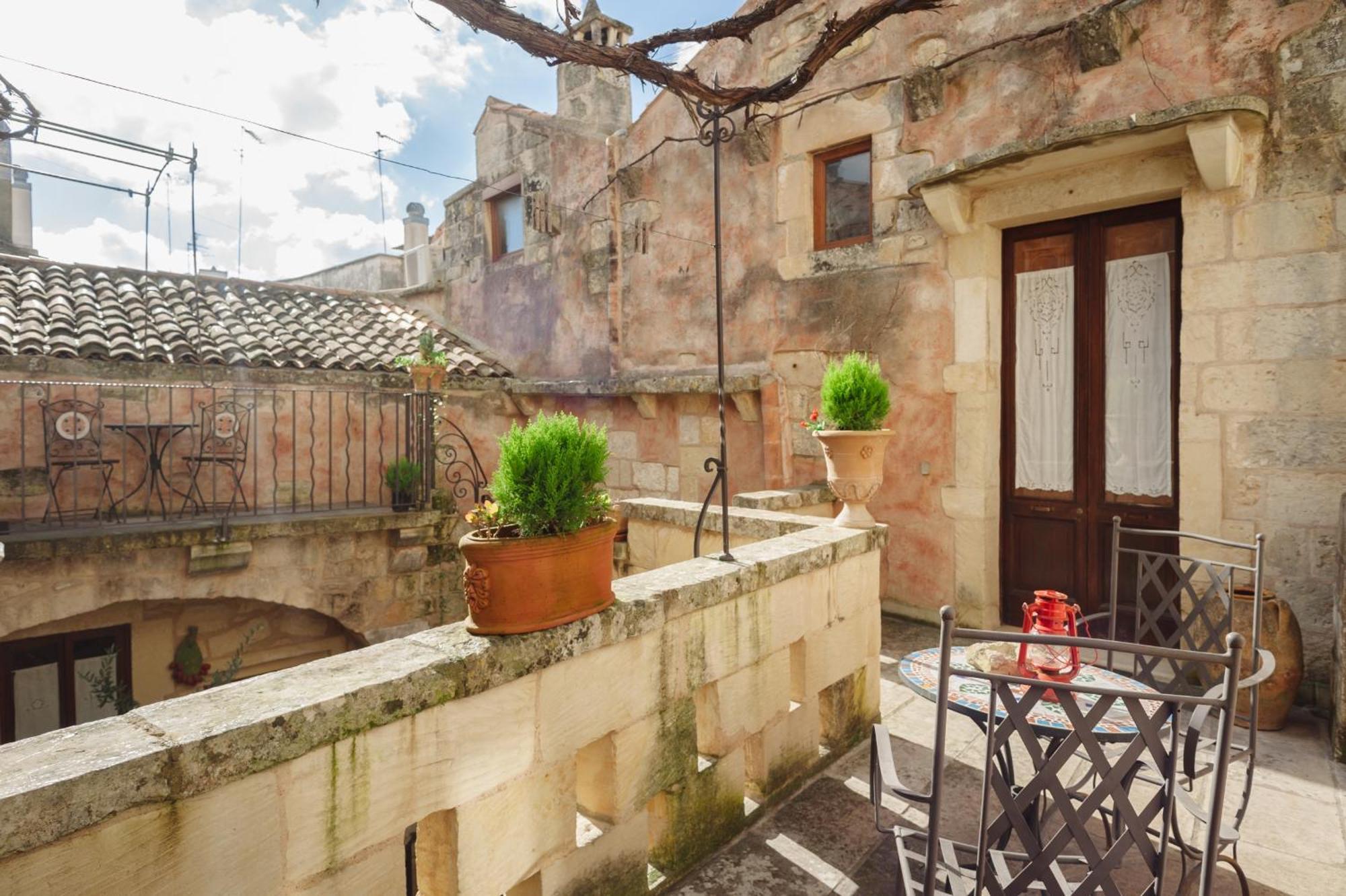 Borgoterra Bed and Breakfast Martano Εξωτερικό φωτογραφία